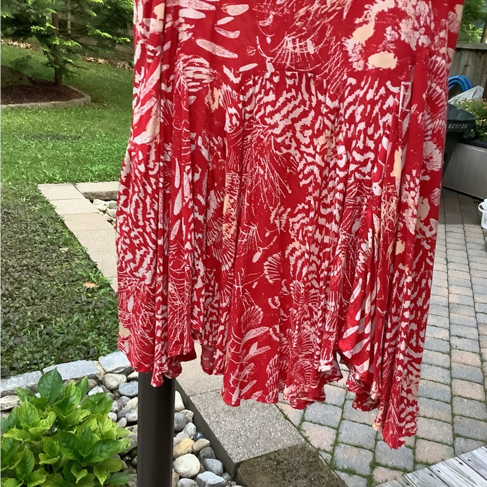 Lost in the 🔥 Free People Scoop Neck Sleeveless Beach Print Dress Red XS - Picture 4 of 14